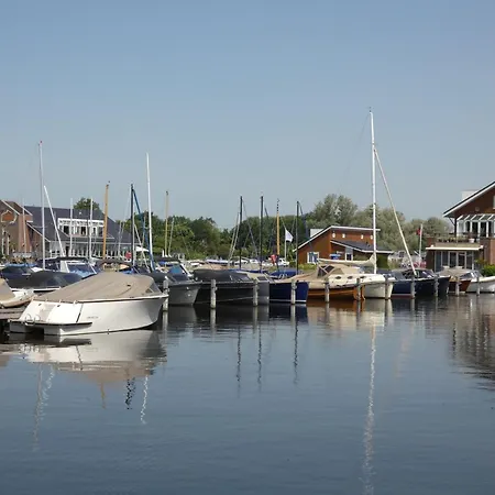 Nice House With Dishwasher, Not Far From Amsterdam